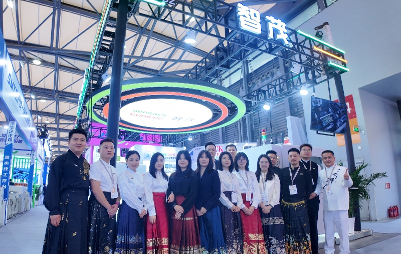 ���μ��š�ag8(�й���)����-ֻ���ͬ��������2026Ľ����Ϻ���������װ��չ���ְ��Զ����ƻ���ȫ����/